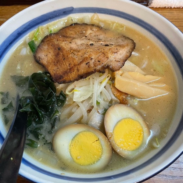 「「鈴乃屋」野菜味噌らーめん 960円 麺小盛-30円」@鈴乃屋の写真