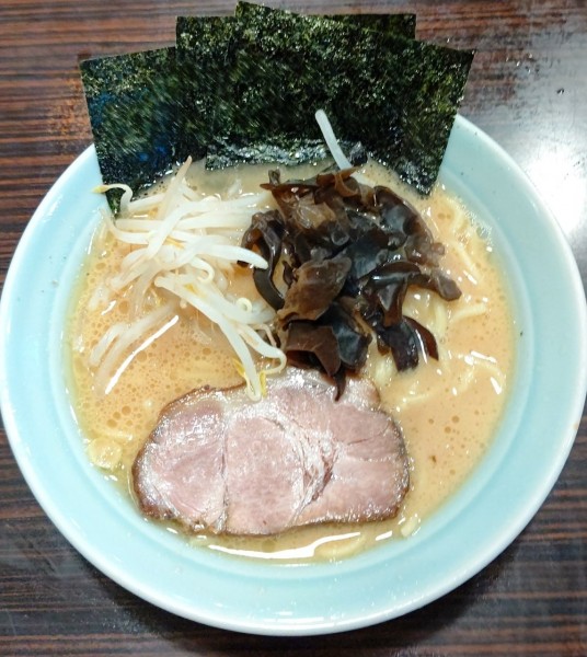 「ラーメン並」@横浜ラーメン 増田家の写真