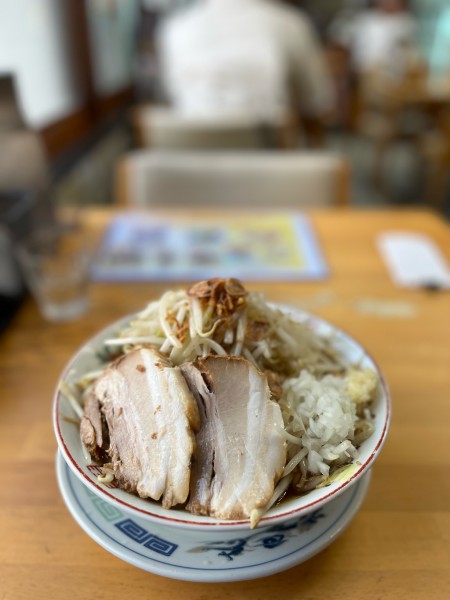 「背脂煮干しラーメン」@ひかり食堂の写真