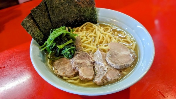 「ラーメン＋ネギめしセット（800円＋400円）」@介一家 うりゅうの写真
