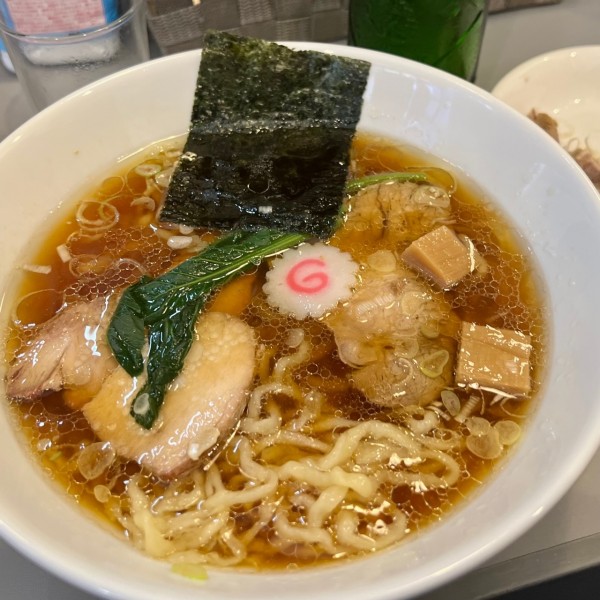 「手打ち中華＋ビール小瓶」@白河手打ちラーメン アサガキタの写真