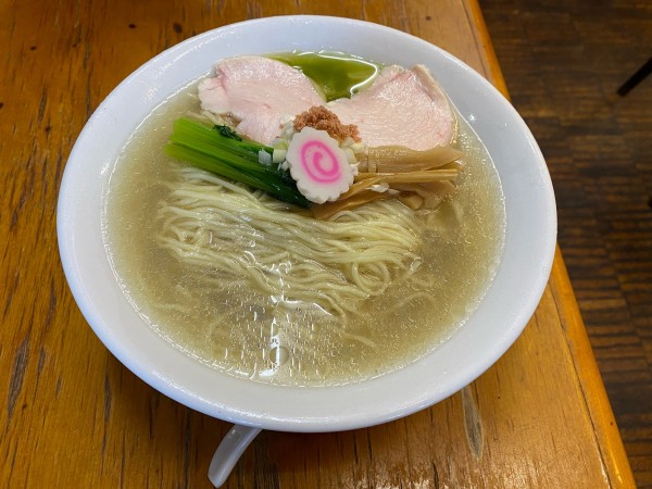 「限定 冷やし！はまぐり×大葉のダシ+（梅塩）塩ラーメン（ランチタ」@麺酒処 ふくろうの写真