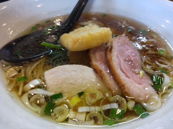 「鴨だし拉麺(醤油)850円」@鳴馬良の写真