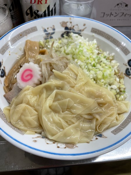 「油そば ワンタン」@中華そば みたかの写真