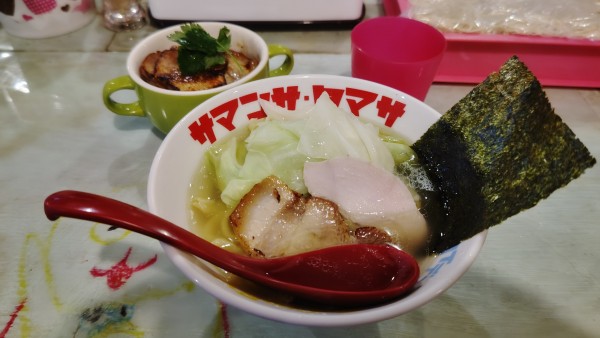 「朝ラー塩太麺６００円＆こんがりチャーシュー丼４００円」@ハイデン.コッコFACTORYサマンサ・タマサの写真