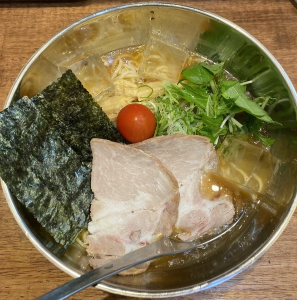 「【期間限定】冷やし煮干しそば　８８０円」@濃厚煮干しそば 麺匠 濱星 日吉店の写真
