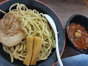 「辛つけ麺(無料大盛)(950)」@家系らーめん 横崎家の写真