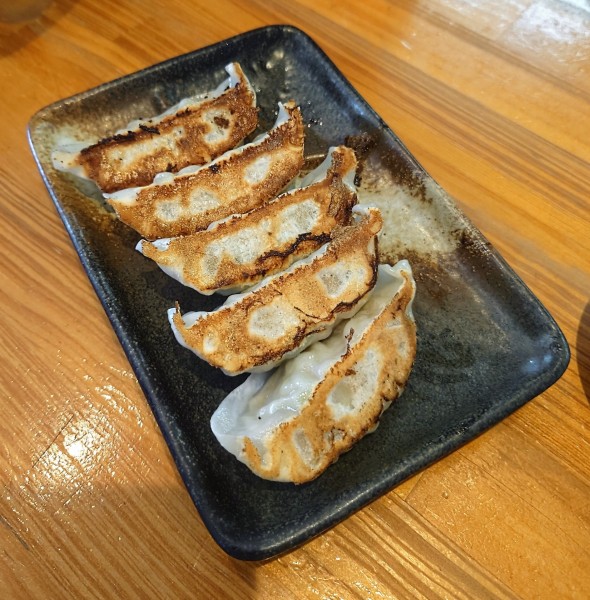 「餃子」@ニボチャチャ！！ラーメン あらき軒の写真