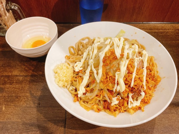 「汁無し大+生卵」@ぶたけん。2ndの写真