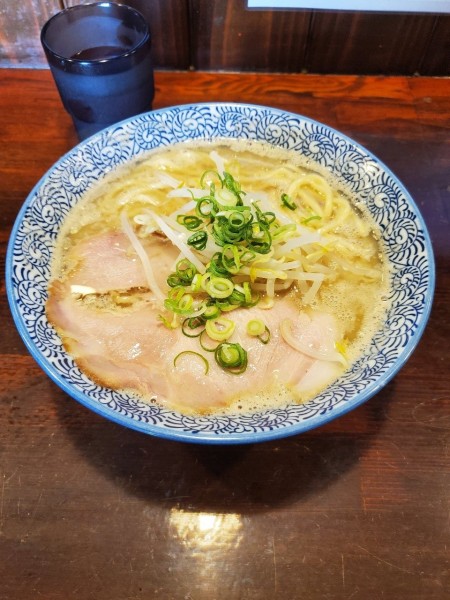 「豚骨醤油@800」@くわっしぇの写真