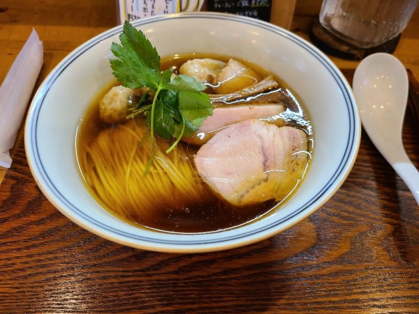 「特製醤油らぁ麺」@Ramen FeeLの写真