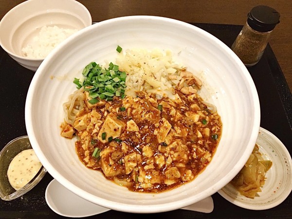 「陳麻婆豆腐まぜそば　追い飯セット（1100円）」@四川旬菜ダイニング Taikohの写真