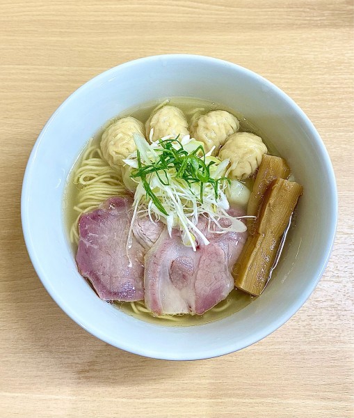 「ワンタン塩ラーメン」@NAGASHARIの写真