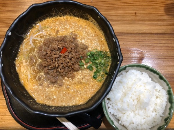 「担々麺・ライス」@豆でっぽうの写真