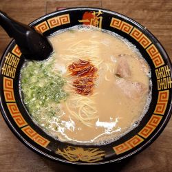 ラーメン(950円)