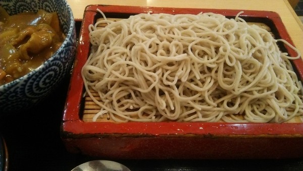 「ミニカレーライス＋もり 950円」@稲荷蕎麦 萬盛 総本店の写真