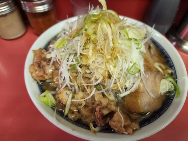 「非乳化ラーメン　ネギ　8/20」@ラーメン二郎 桜台駅前店の写真