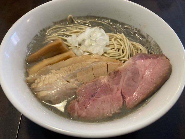 「純にぼしそば・大盛」@ラーメン屋 ステイゴールドの写真