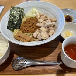 油そば肉乗せ1150円