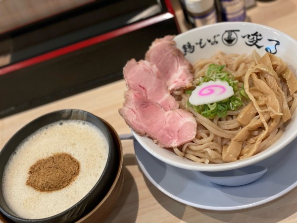 「あごだし鶏白湯つけ麺」@鶏そば 唆る 堀田本店の写真