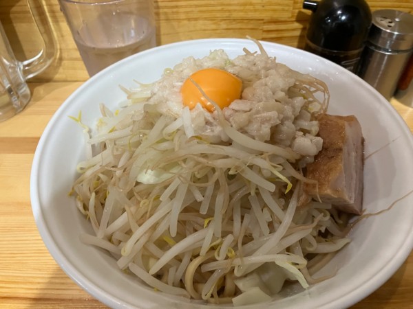 「塩まぜそば大盛り」@麺処 MAZERUの写真