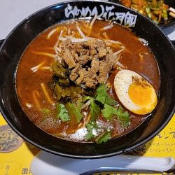 期間限定 SPACY CURRY RAMEN