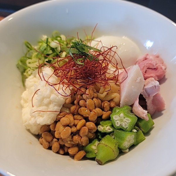 「夏季限定 ネバトロ納豆麺（冷）」@らぁ麺 しら山の写真