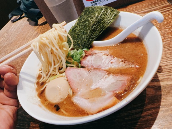 「魚介とんこつ」@中華そば うめやの写真