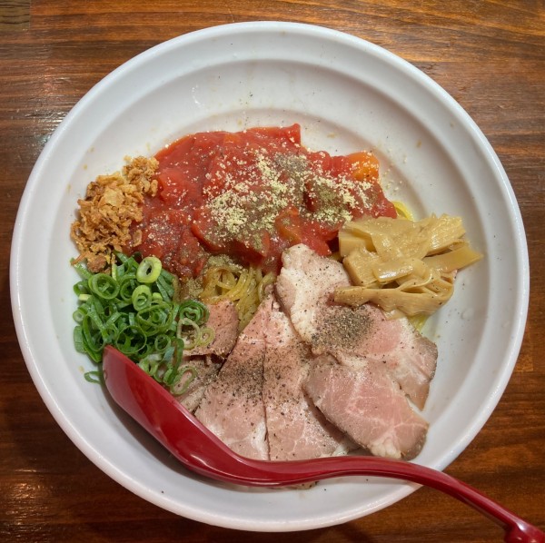 「【夏季限定】冷製トマトまぜそば　950円」@麺場らせん -RASEN-の写真