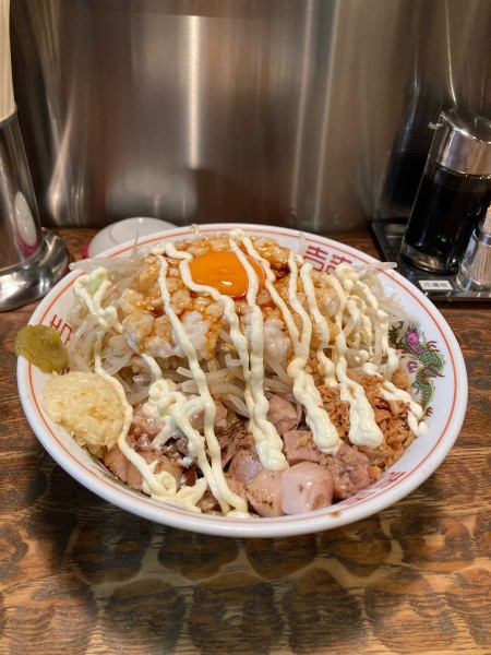 「冷やし豚まぜそば」@つけめん・らーめん 活龍 茨大前店の写真