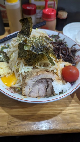 「冷やしまぜそば」@デカ盛り戦隊 豚レンジャーの写真