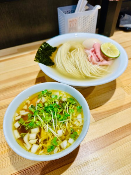 「特製昆布水つけ麺 白醤油【1200円】」@一番だしラーメン しんせんの写真