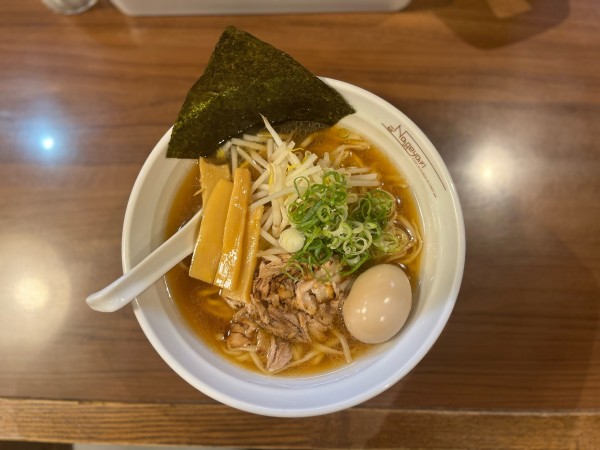 「豚しょうゆラーメン」@らーめん Nageyariの写真