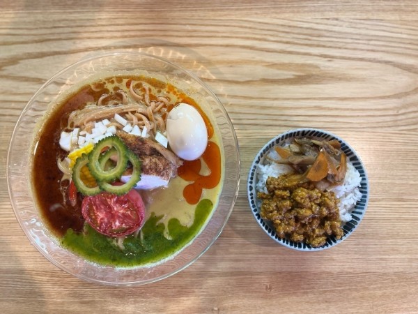 「冷やしキーマカレーラーメン」@麺 㐂色の写真