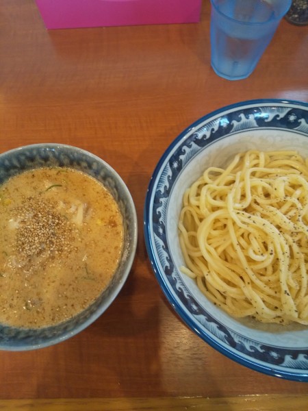 「ごまつけめん（味玉付き）」@中華そば 中村屋の写真