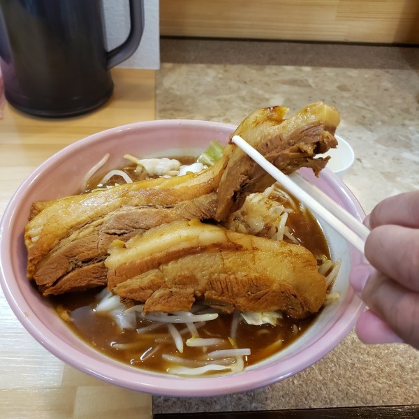 「醤油大盛豚マシ野菜チョイマシ」@ラーメン ジライヤ3の写真