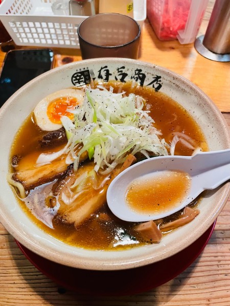 「醤油ラーメン」@有吉商店 渡辺通り店の写真