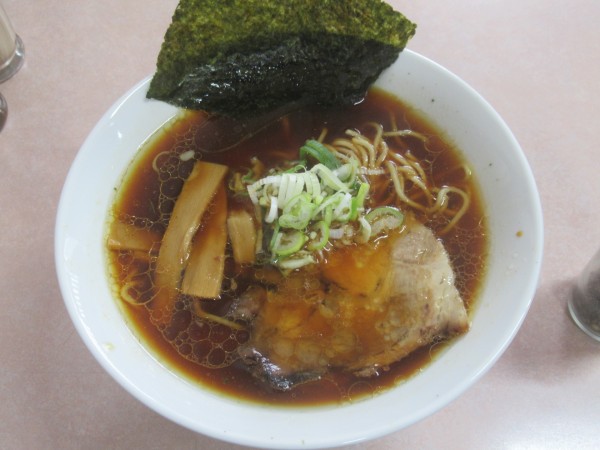「郡山ブラックラーメン（750円）」@郡山駅前ラーメン 角麺の写真