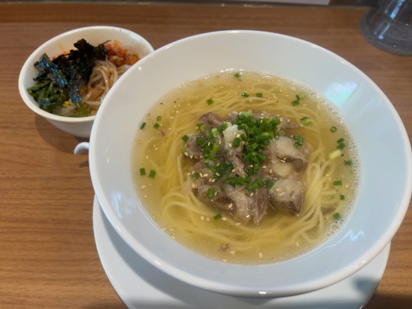 「牛テール塩Soba 限定（1250円）」@鶏Soba Toraやの写真