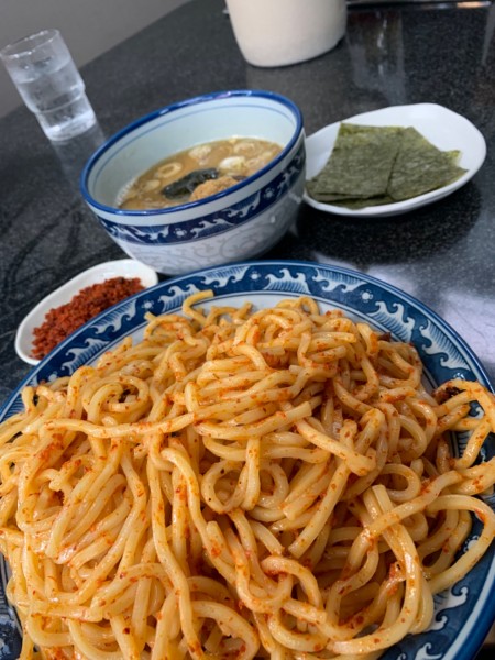 「辛味つけ麺大盛り」@縁者の写真