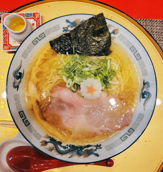 「味玉地鶏中華そば 塩 (細麺)」@中華そば 凜星の写真