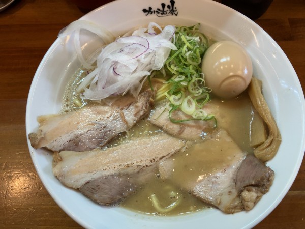 「特製濃厚ぶっつぶしらーめん980円」@らーめん かつお拳の写真