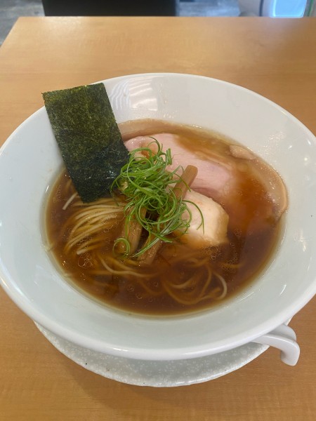 「鶏そば(950円)」@麺屋BISQの写真