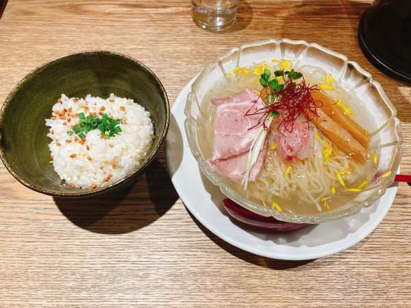 「冷やし鯛塩そば+鯛飯」@鯛塩そば 灯花 シャポー船橋店の写真