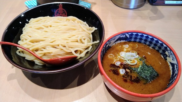 「【限定】灼熱カレーつけ麺(大・ひやもり)」@三田製麺所 大船店の写真