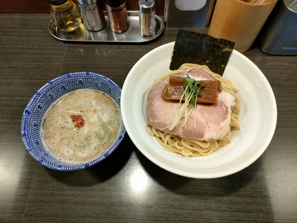 「塩つけ麺　中盛　1000円」@ラーメンつけ麺 奔放の写真