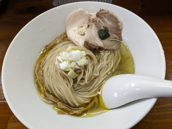 「冷やしトリュフそば」@無化調煮干しらぁ麺 誠実の写真