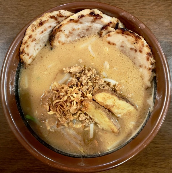 「北海道味噌 味噌漬け炙りチャーシュー麺」@麺場田所商店 春日部店の写真