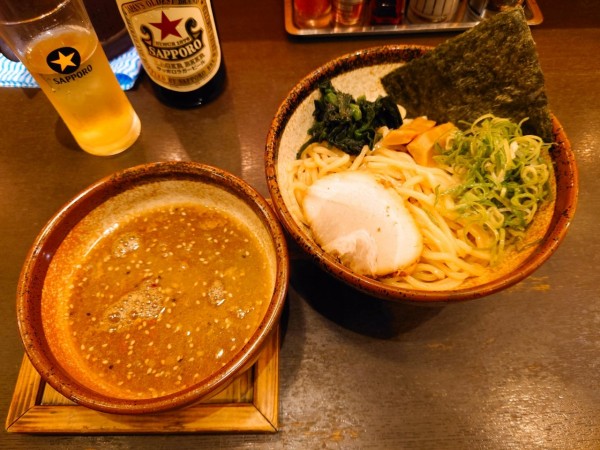 「濃厚鶏白湯つけ麺」@真武咲弥 渋谷店の写真
