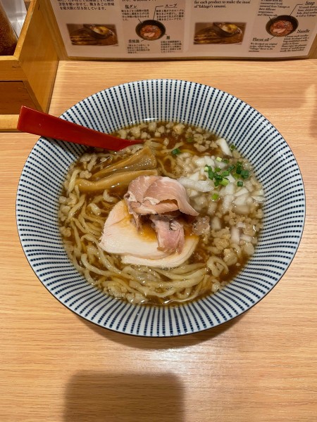 「背脂醬油らー麺(920円)」@焼きあご塩らー麺 たかはし 大船店の写真
